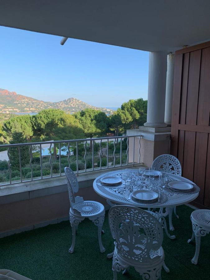 Appartement Raphael, Cap Esterel Le Hameau. Vue