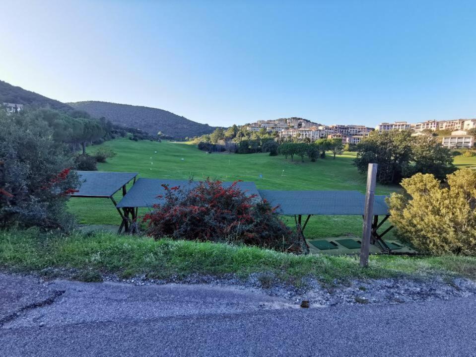 Raphael, Cap Esterel Le Hameau. Vue Apartment Saint-Raphael (Var)