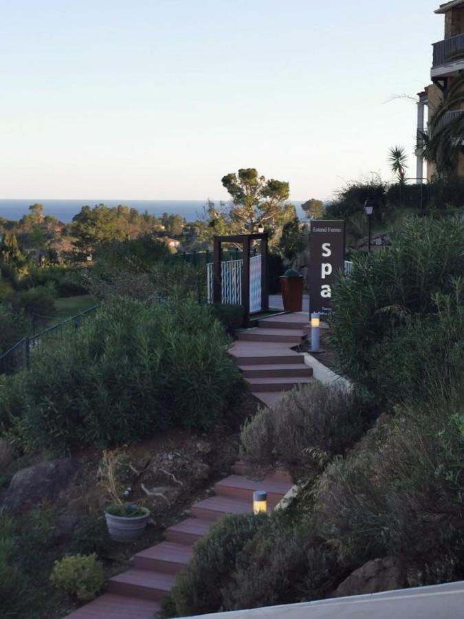 Raphael, Cap Esterel Le Hameau. Vue Apartment